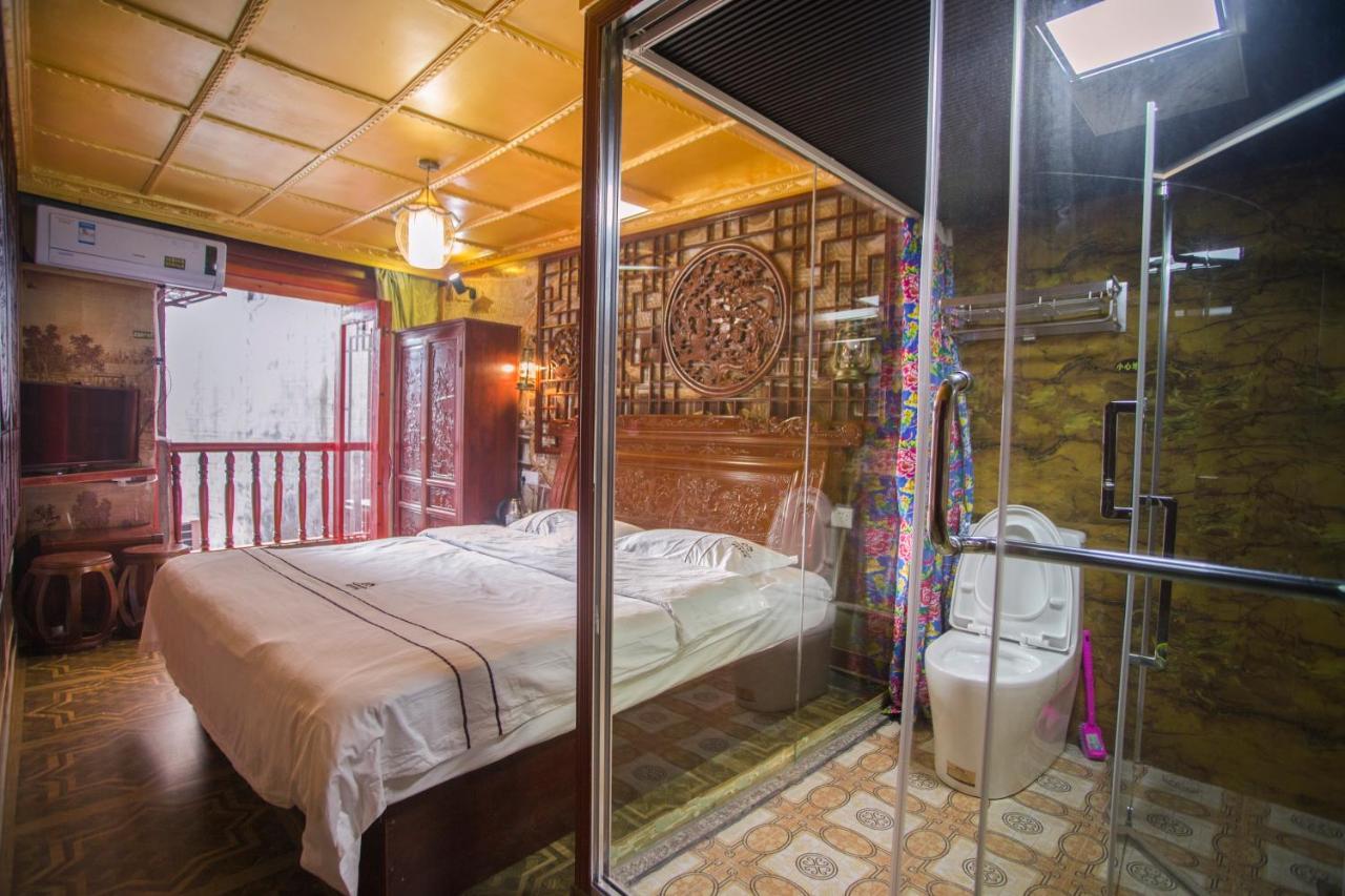 Lqj Riverside Guest House Fenghuang Exterior photo