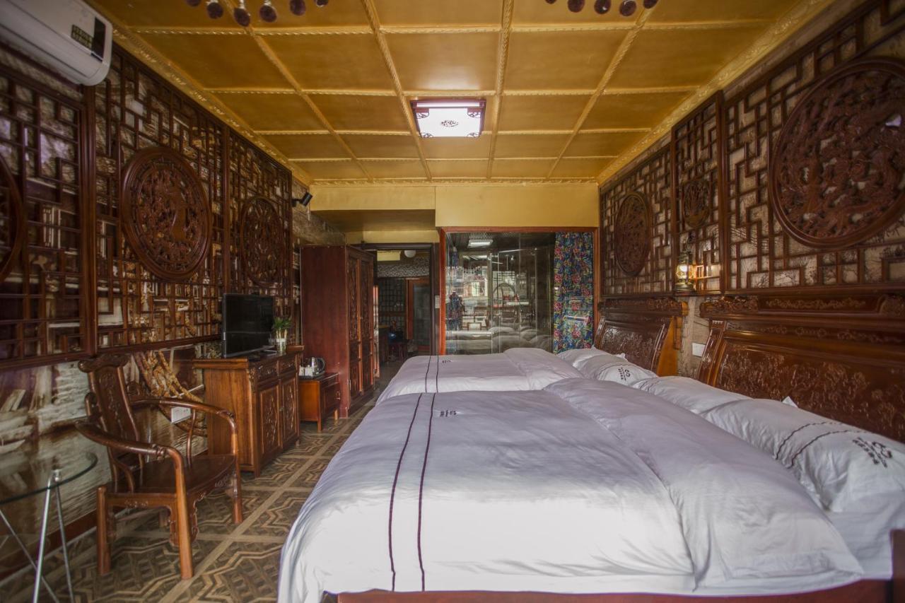 Lqj Riverside Guest House Fenghuang Exterior photo